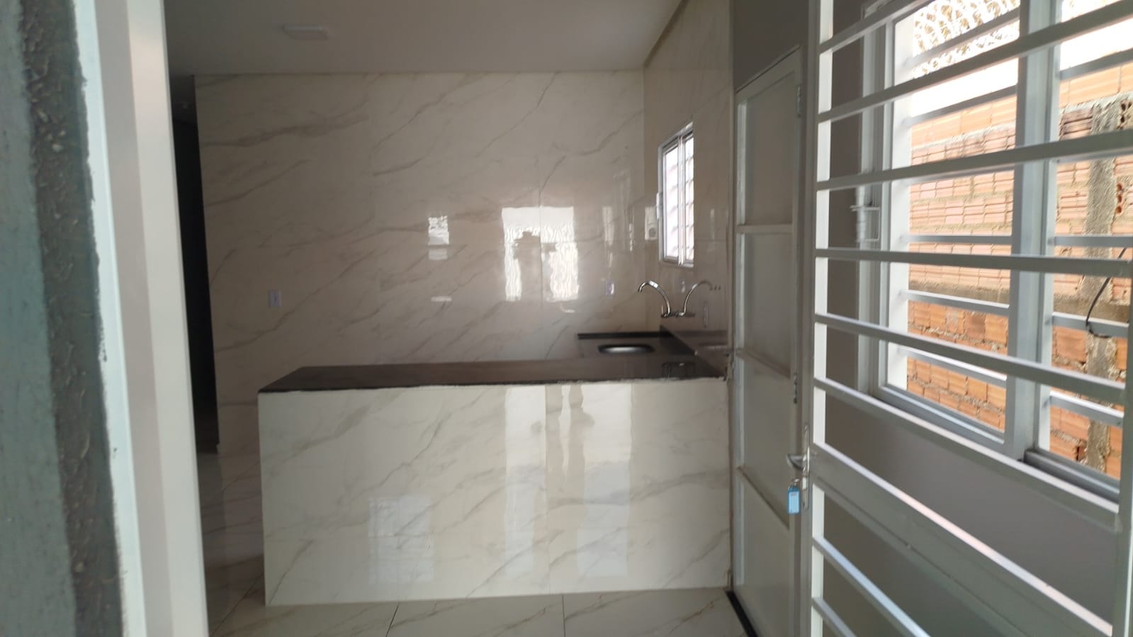 Casa no Parque Alvorada | 3 Quartos (Suíte com Closet) | Terreno 6x40m | Timon-MA miniatura 4