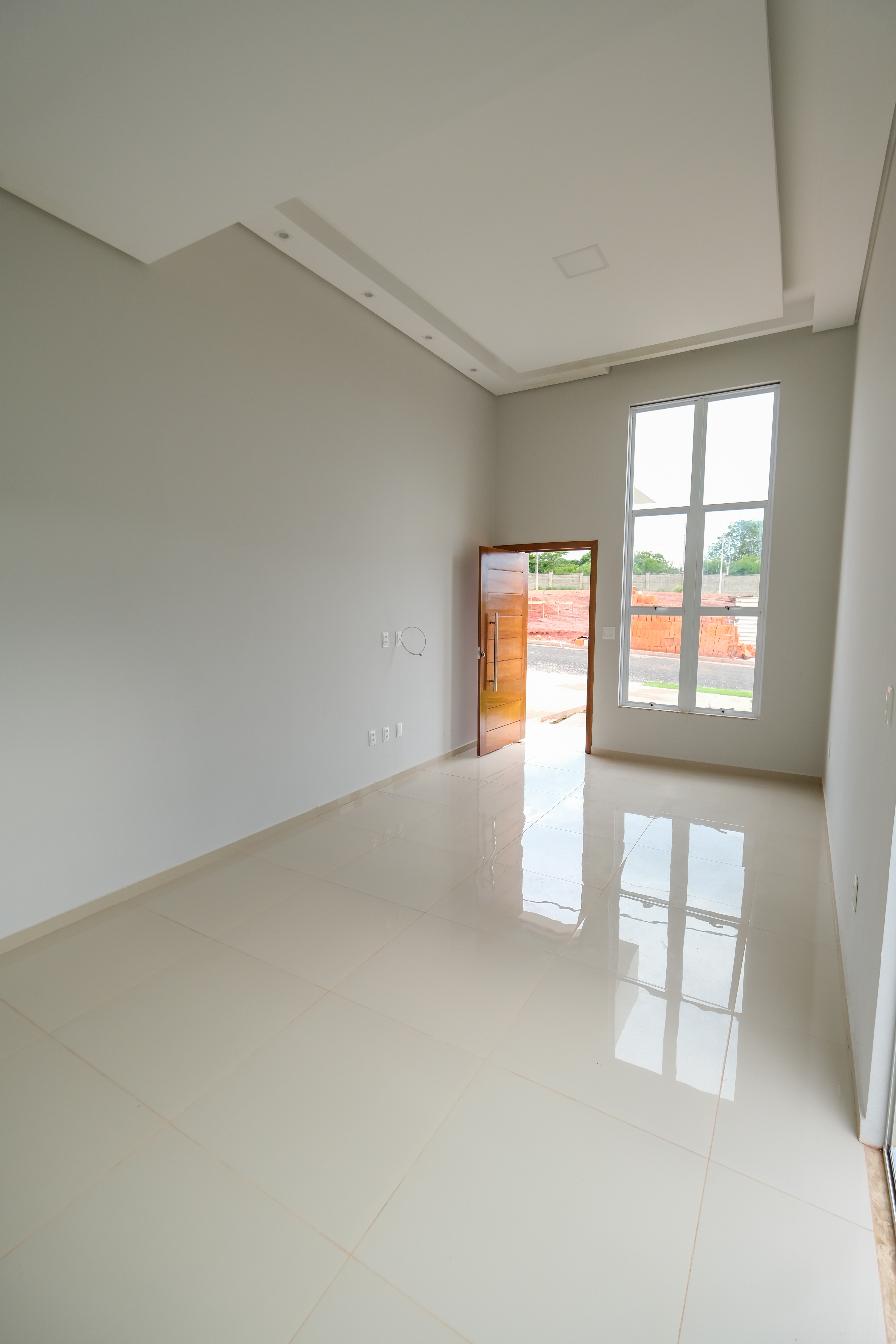 Casa Alto Padrão no Condomínio Aldebaran Leste | 3 Quartos (1 Suíte) | 120m² miniatura 1