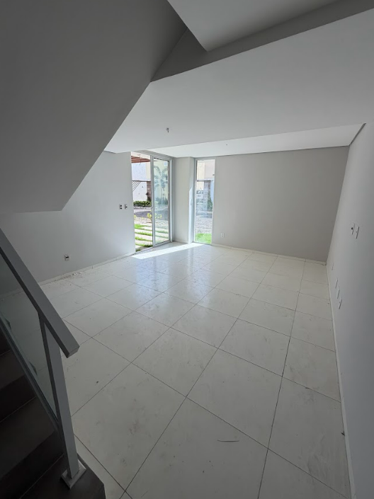 CASAS DUPLEX EM CONDOMÍNIO miniatura 4