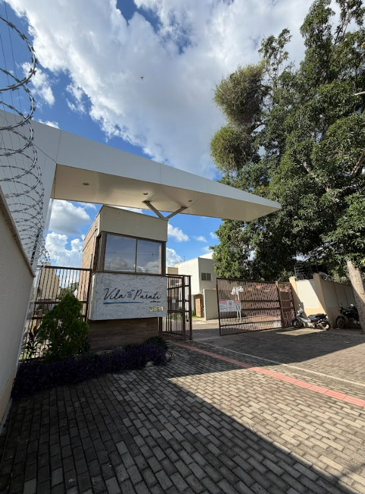 CASAS DUPLEX EM CONDOMÍNIO